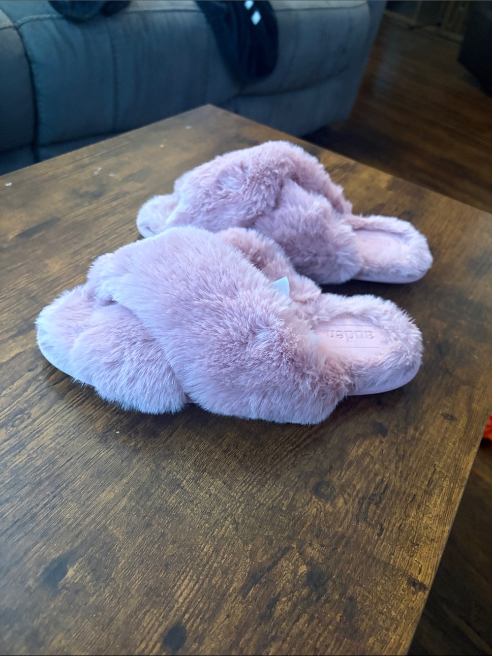 Auden Plush Crisscross Fuzzy Slide Slippers - Dusty Rose - Picture 5 of 5